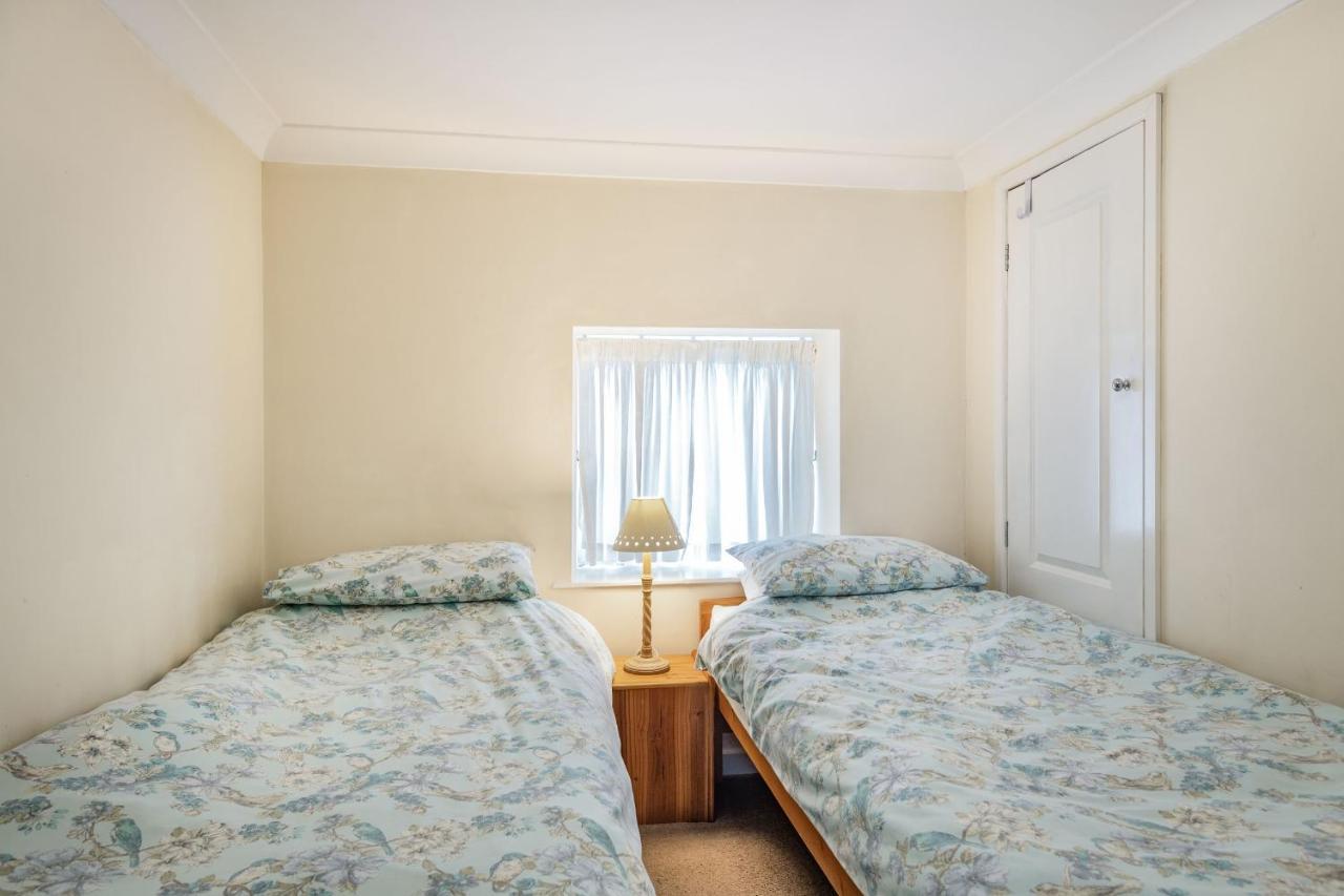 Violet Cottage Feltwell Экстерьер фото