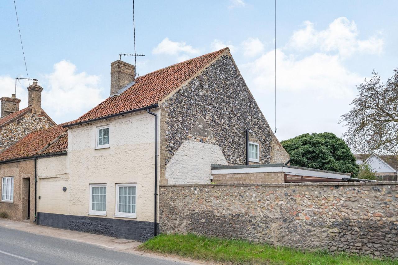 Violet Cottage Feltwell Экстерьер фото